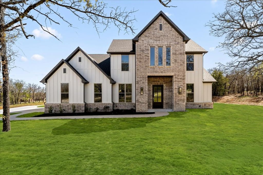 131 Spring Valley Road, Paradise, TX 76073 — photo 1