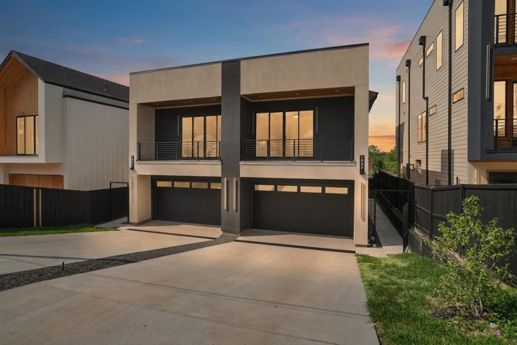1827 Pollard Street, Dallas, TX 75208 — photo 1