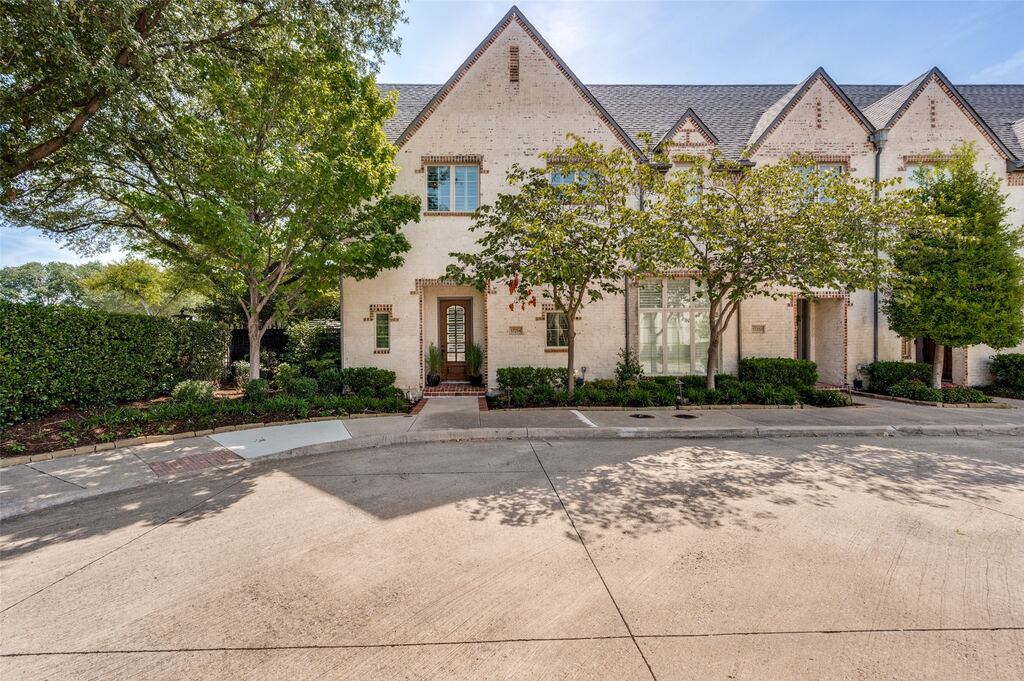 17254 Lechlade Lane, Dallas, TX 75252 — photo 1