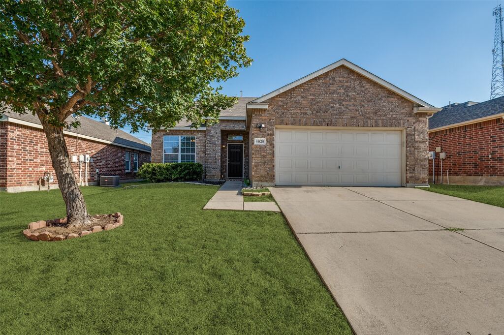 4629 Indian Rock Drive, Fort Worth, TX 76244 — photo 1