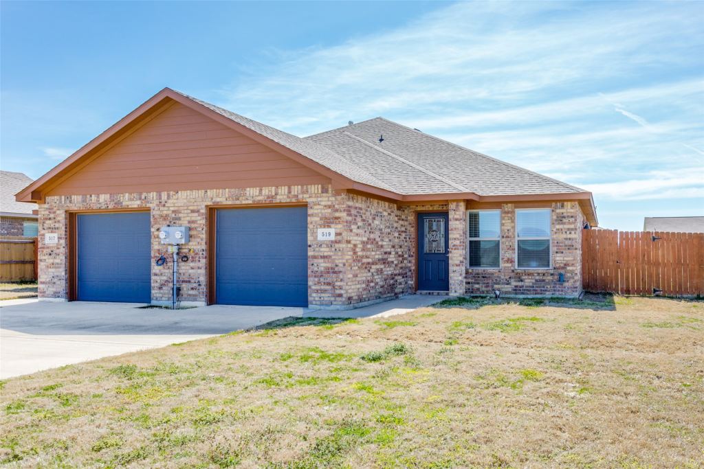 519 Wood Drive, Gunter, TX 75058 — photo 1