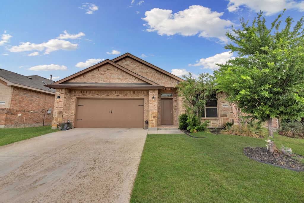 16128 Bronte Lane, Fort Worth, TX 76247 — photo 1