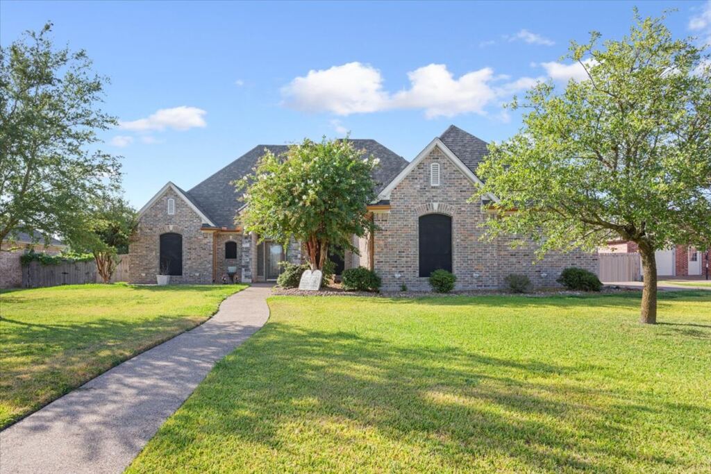 1408 Laurel Park, Robinson, TX 76706 — photo 1