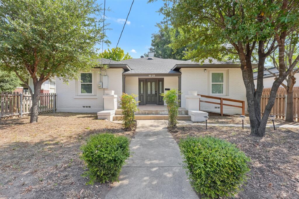 4020 Colonial Avenue, Dallas, TX 75215 — photo 1