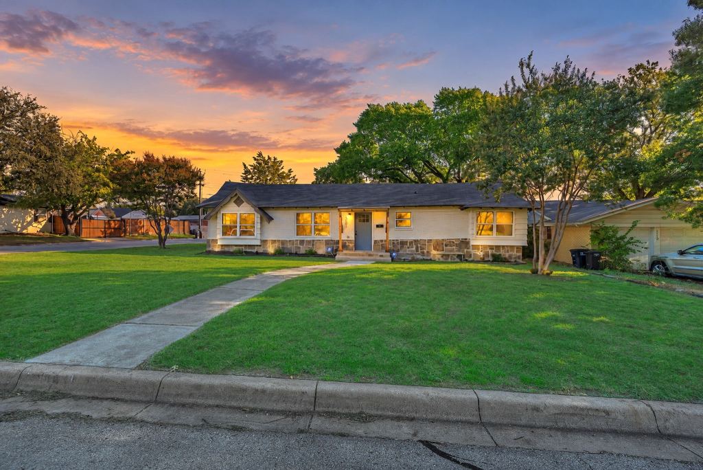 5501 Westcreek Drive
