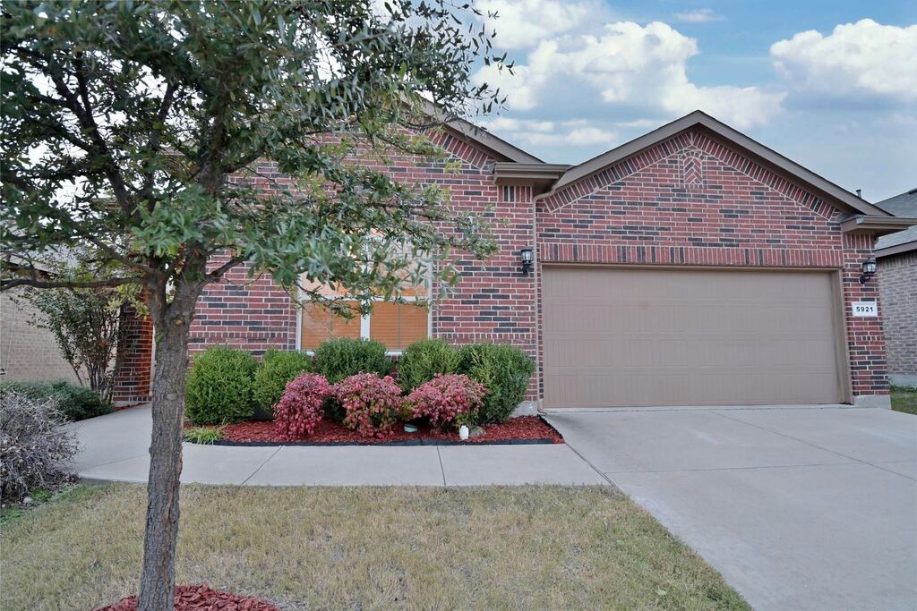 5921 Comanche Peak Drive, Fort Worth, TX 76179 — photo 1