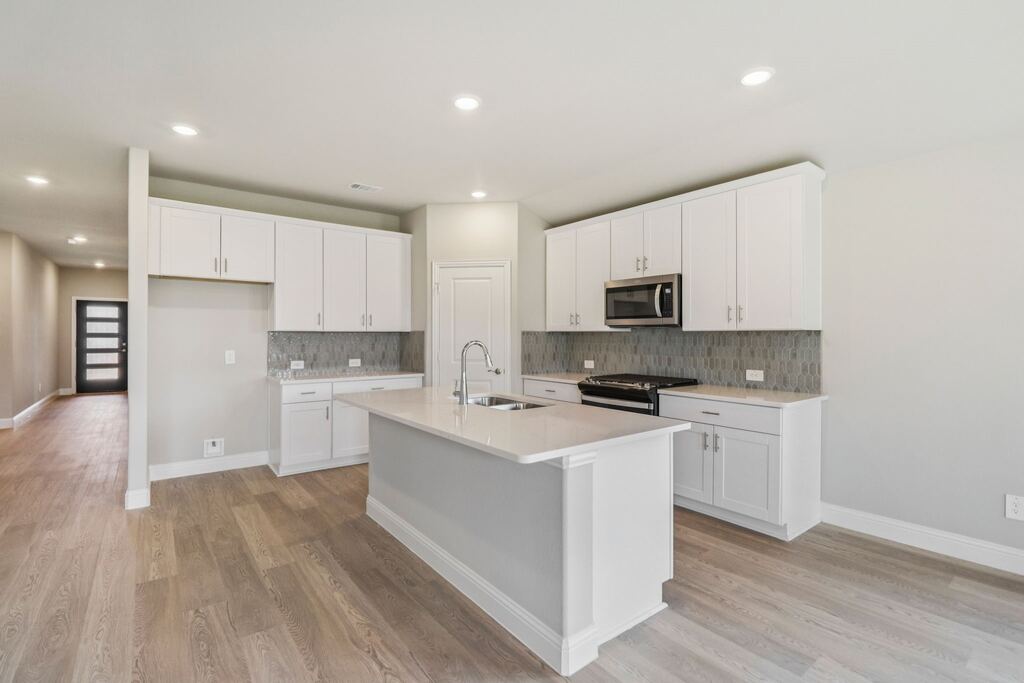 3045 Dry Brook Way, Fort Worth, TX 76179 — photo 1
