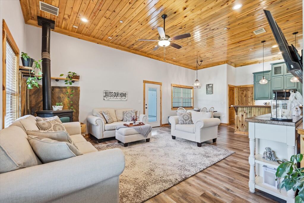399 Brindley Road, Maypearl, TX 76064 — photo 1
