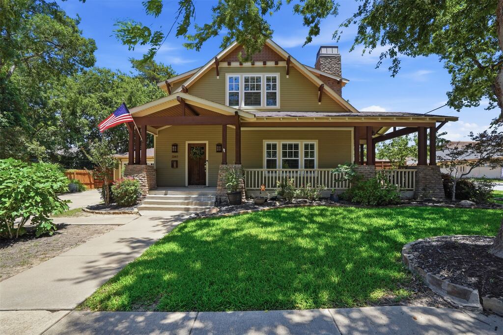 2341 Alston Avenue, Fort Worth, TX 76110 — photo 1