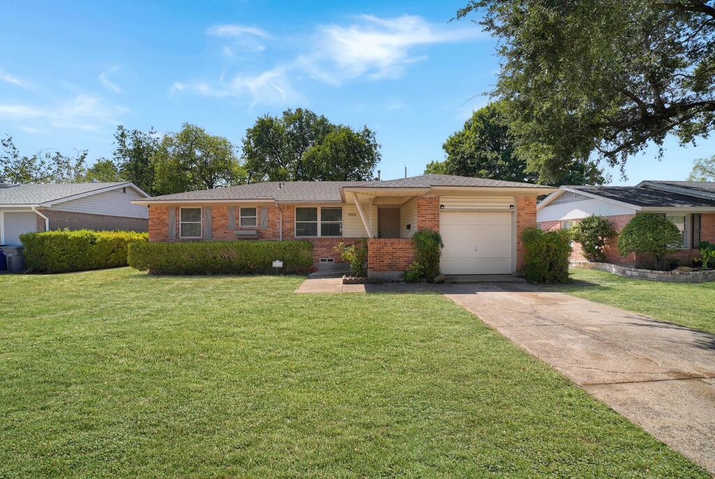 2604 Globe Avenue, Dallas, TX 75228 — photo 1