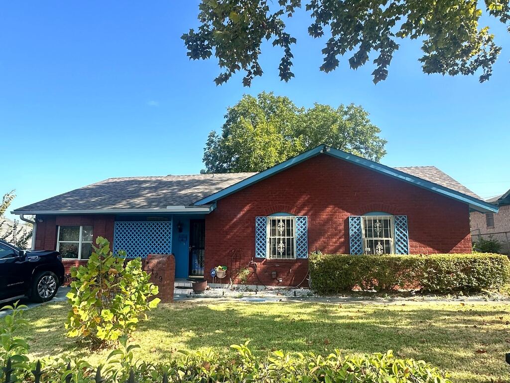 4129 Clark College Drive, Dallas, TX 75241 — photo 1
