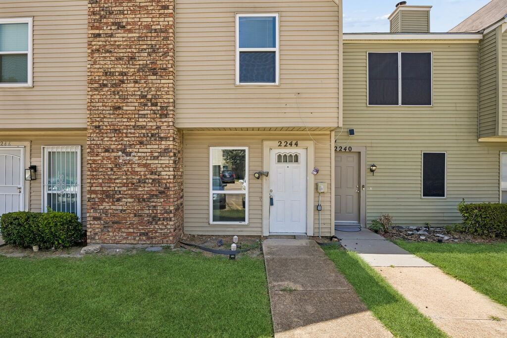 2244 Aspen Drive, Dallas, TX 75227 — photo 1