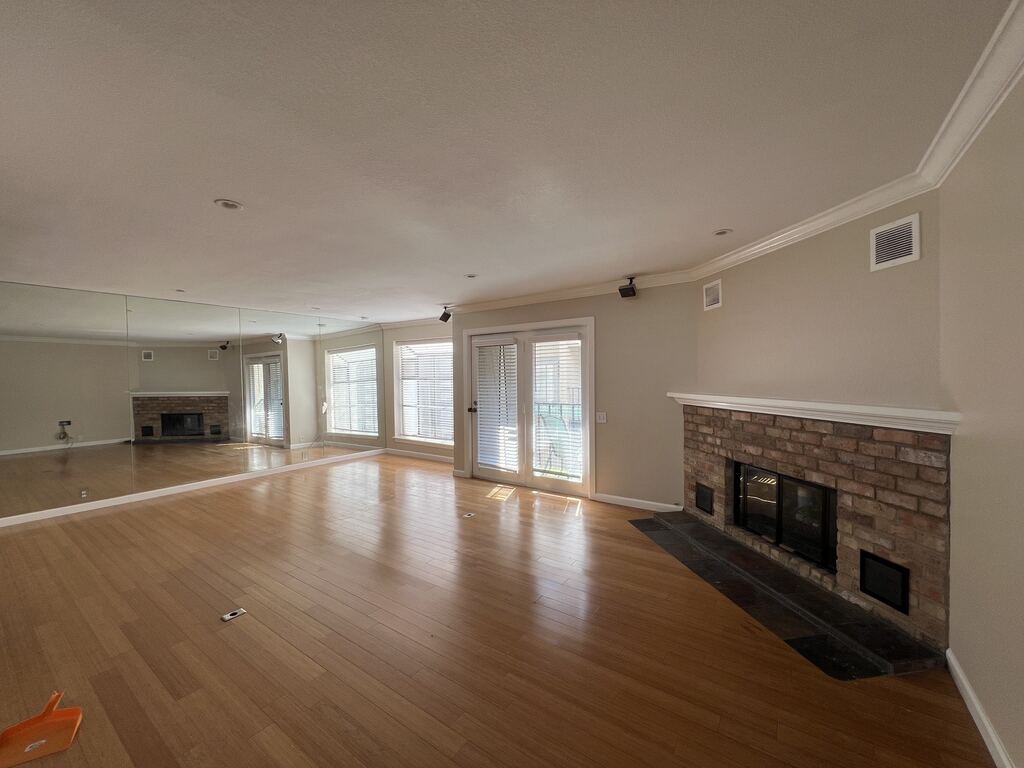 2020 N Garrett Avenue 107, Dallas, TX 75206 — photo 1