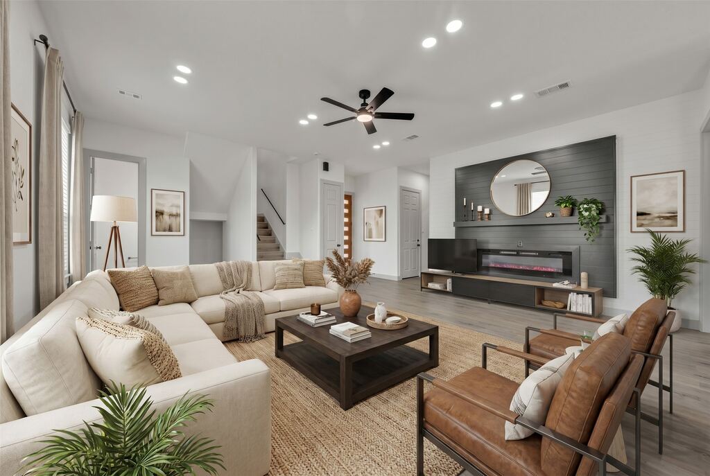 917 S Carroll Avenue, Dallas, TX 75223 — photo 1