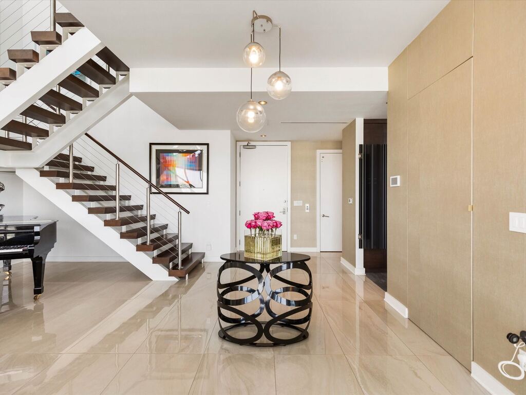 2900 Mckinnon Street 2802, Dallas, TX 75201 — photo 1