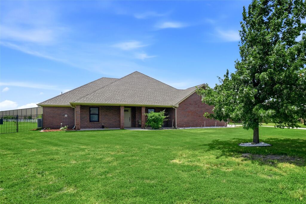 2757 Purple Sage Trail, Fort Worth, TX 76179 — photo 1