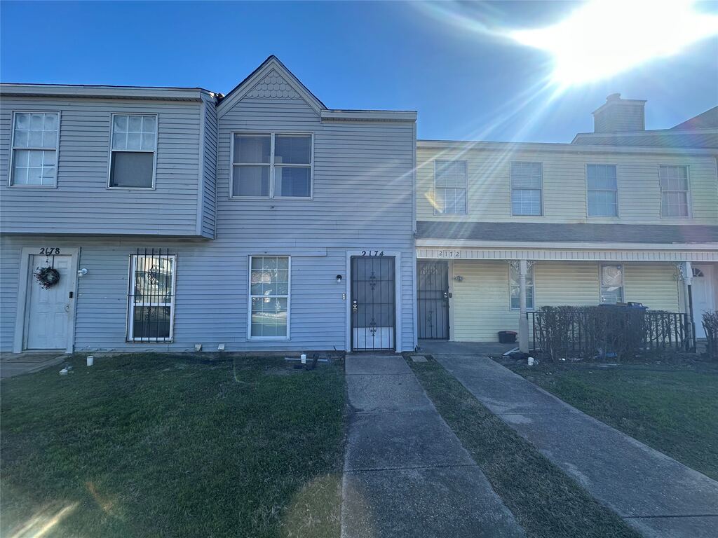 2174 Aspen Drive, Dallas, TX 75227 — photo 1