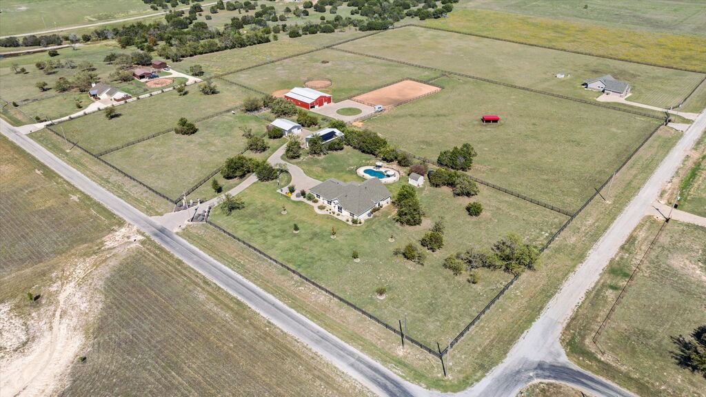 120 Private Road 2658, Walnut Springs, TX 76690 — photo 1