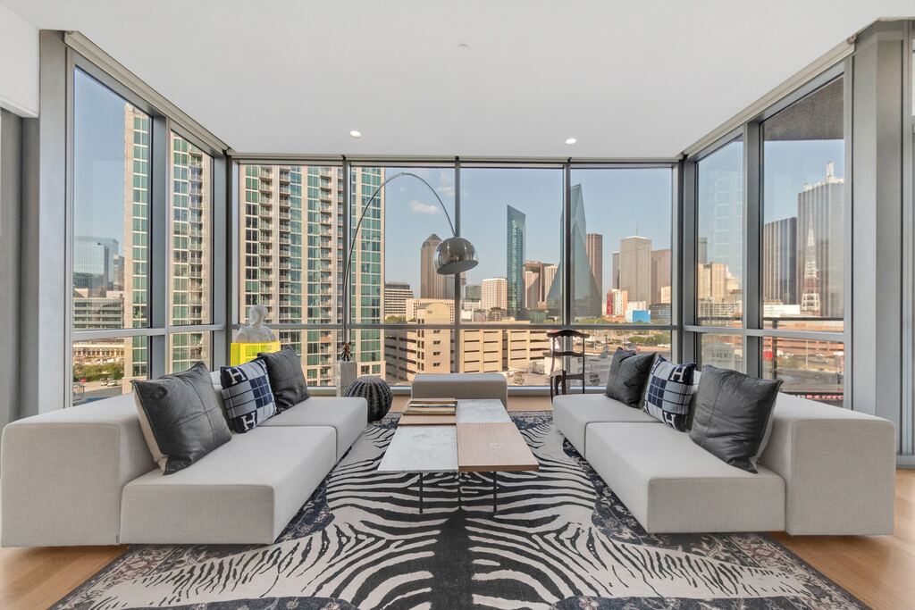 2200 Victory Avenue 802, Dallas, TX 75219 — photo 1