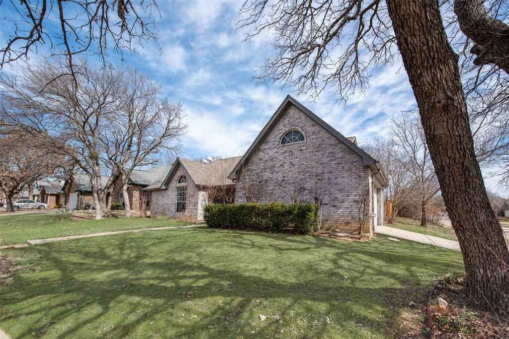 2126 Millwood Drive, Corinth, TX 76210 — photo 1