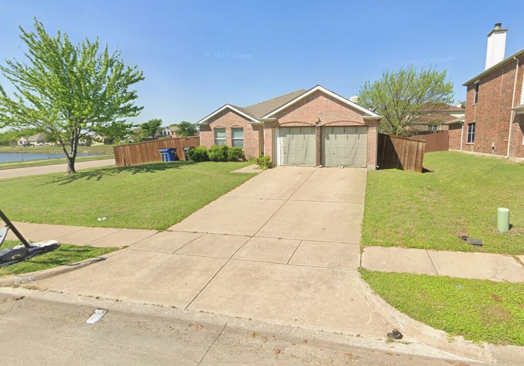 1603 Lakeside Drive, Glenn Heights, TX 75154 — photo 1
