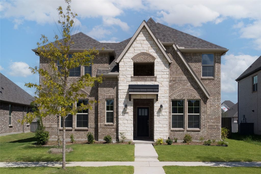 3734 Thimbleberry Trail, Venus, TX 76084 — photo 1