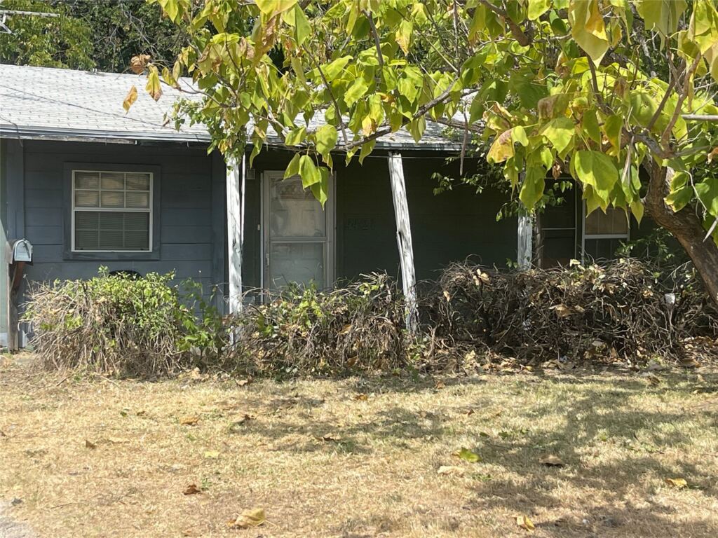 4421 Hardeman Street, Fort Worth, TX 76119 — photo 1