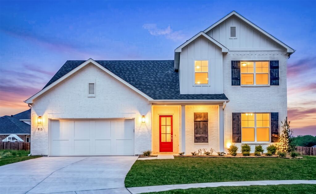 913 Triple Crown Court, Willow Park, TX 76087 — photo 1