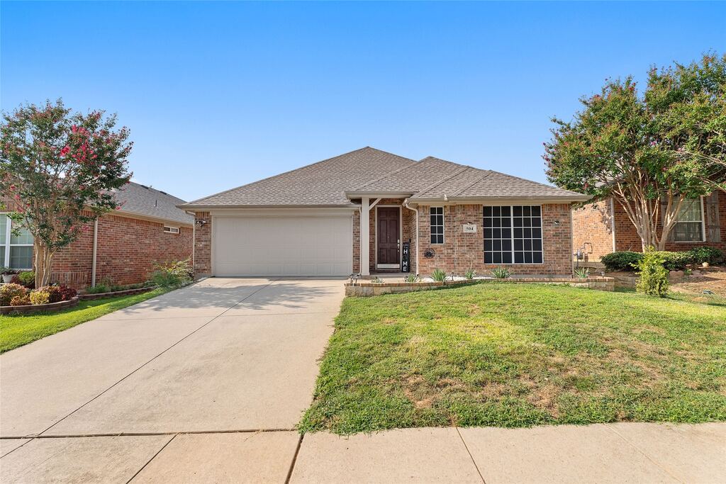 504 Grayson Lane, Lake Dallas, TX 75065 — photo 1
