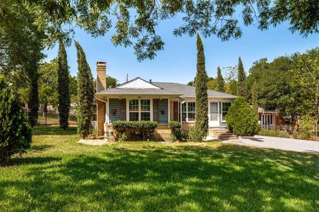 705 Reverchon Drive, Dallas, TX 75211 — photo 1