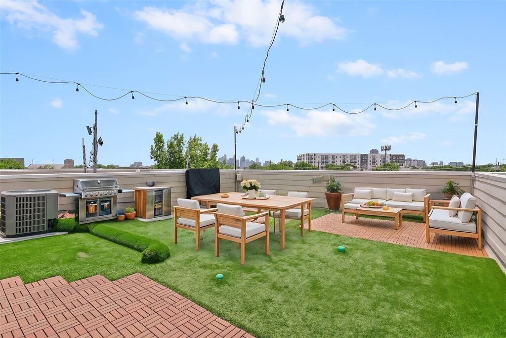 5609 Lindell Avenue 3, Dallas, TX 75206 — photo 1