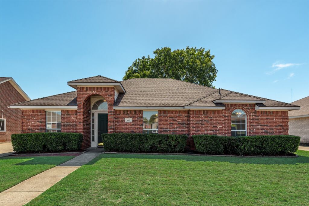 412 Overland Trail