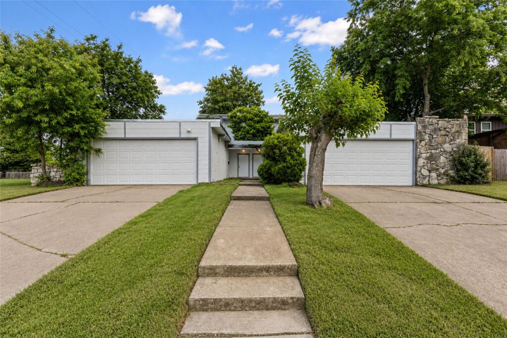 6315-6317 Walraven Circle, Fort Worth, TX 76133 — photo 1
