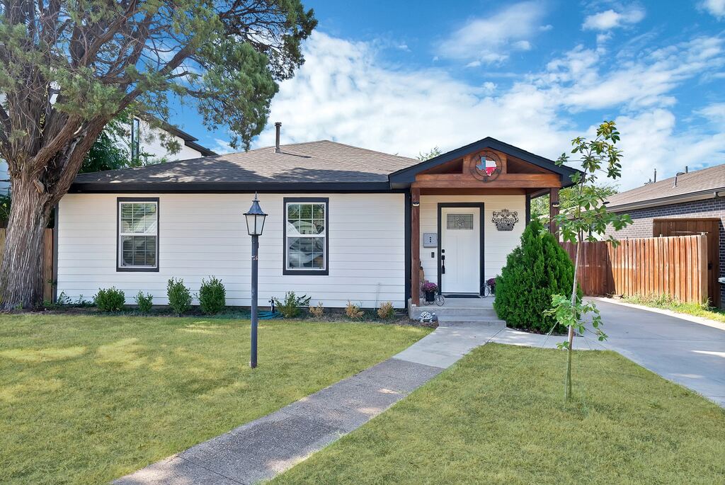 4622 Newmore Avenue, Dallas, TX 75209 — photo 1