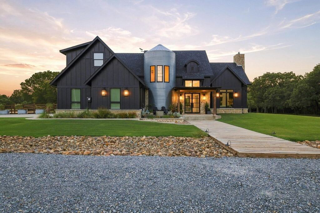 1589 County Road 4720, Wolfe City, TX 75496 — photo 1