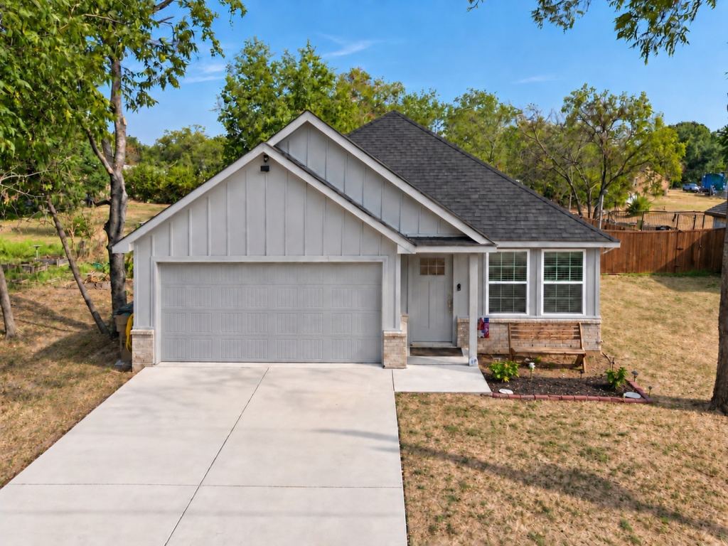 100 Elm Street, Lone Oak, TX 75453 — photo 1