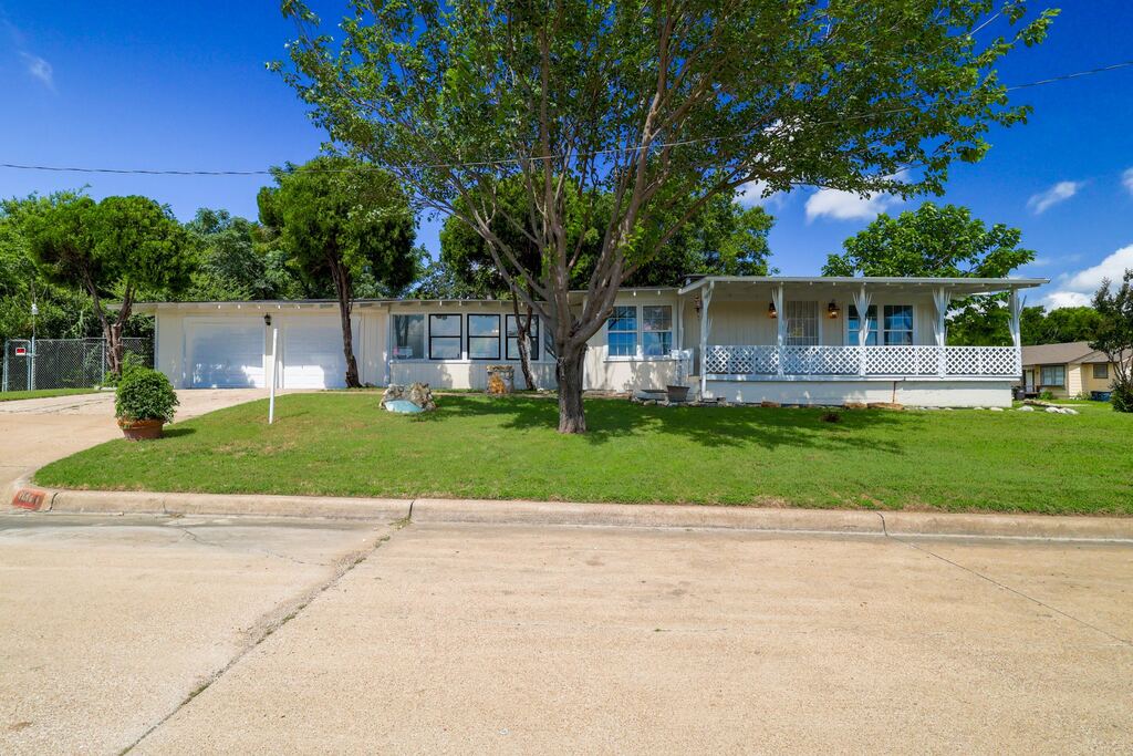 3500 New York Avenue, Fort Worth, TX 76110 — photo 1