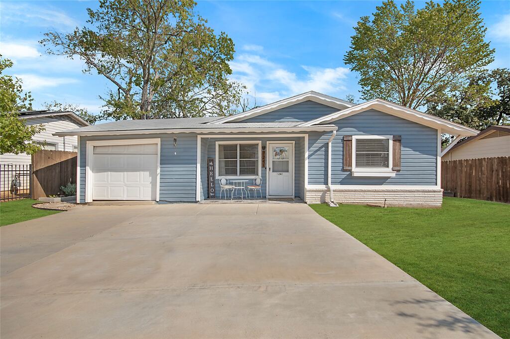 7241 Van Natta Lane, Fort Worth, TX 76112 — photo 1