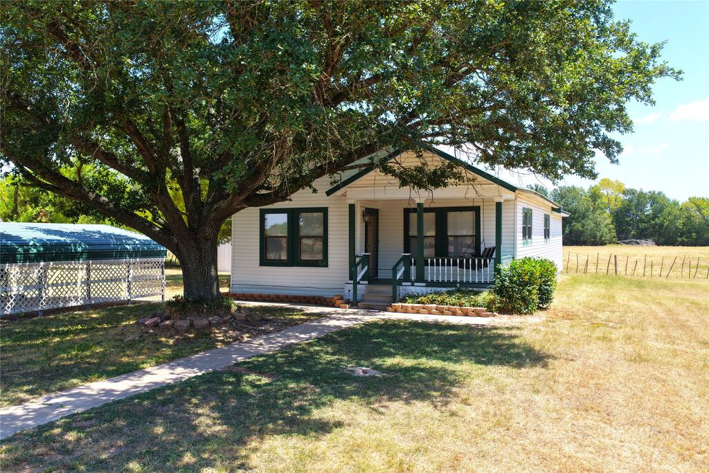 923 Fm 80 S, Teague, TX 75860 — photo 1