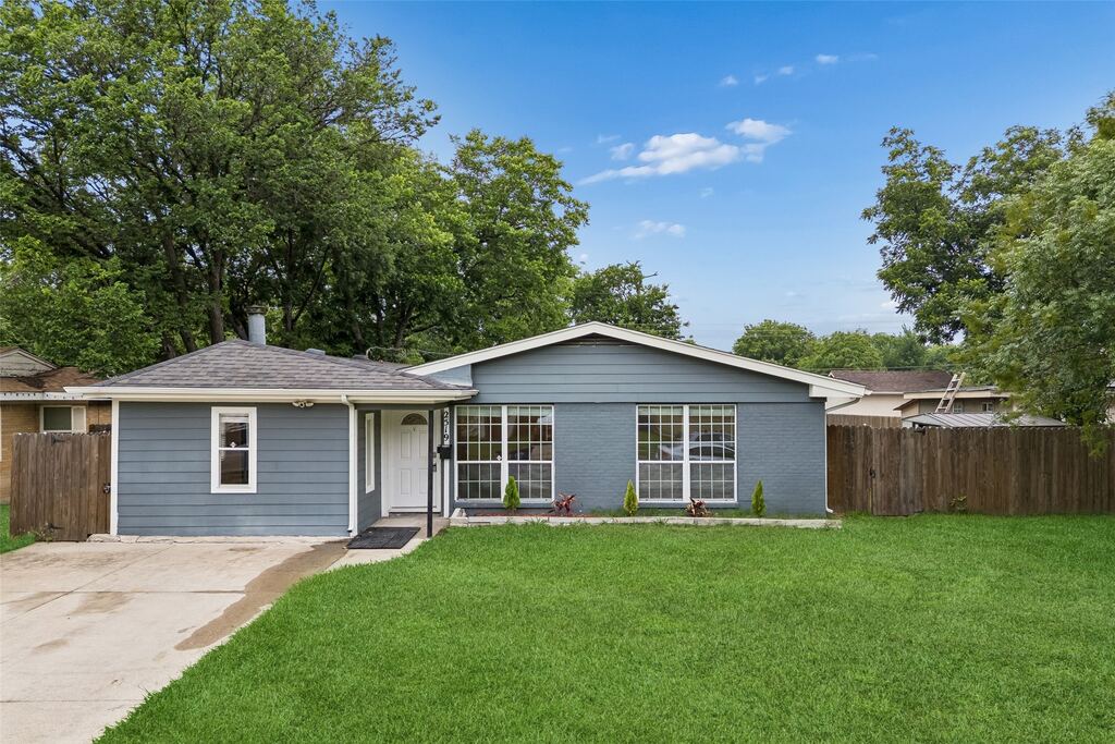 2519 Maverick Avenue, Dallas, TX 75228 — photo 1