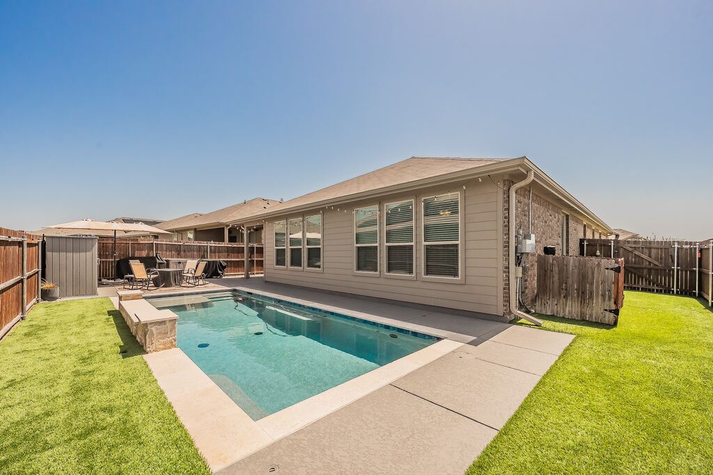 15901 Charing Cross Drive, Fort Worth, TX 76247 — photo 1