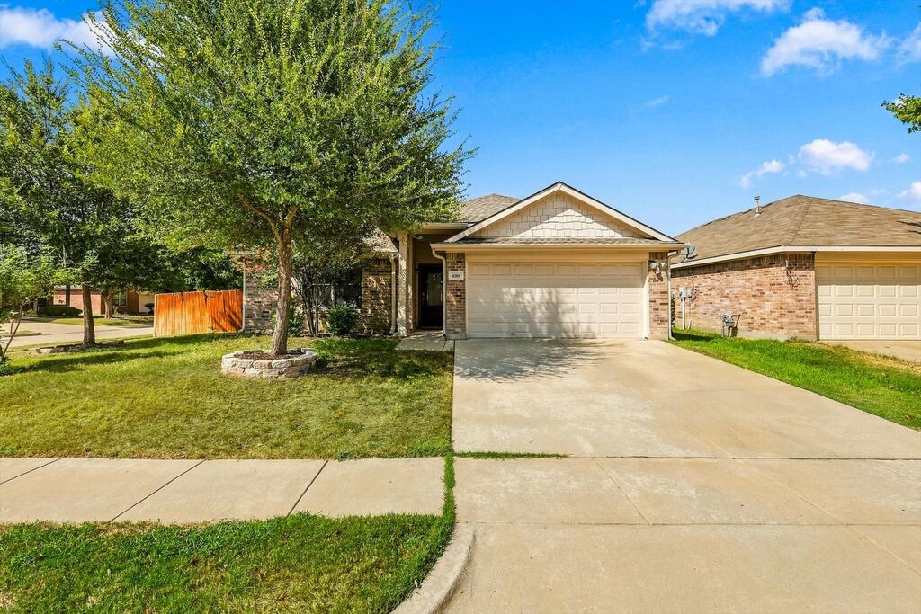 4301 Grassmere Road, Fort Worth, TX 76244 — photo 1
