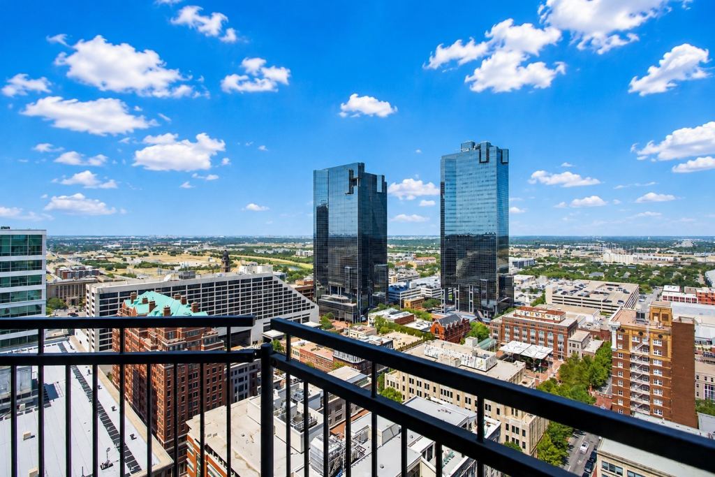 500 Throckmorton Street 2202, Fort Worth, TX 76102 — photo 1