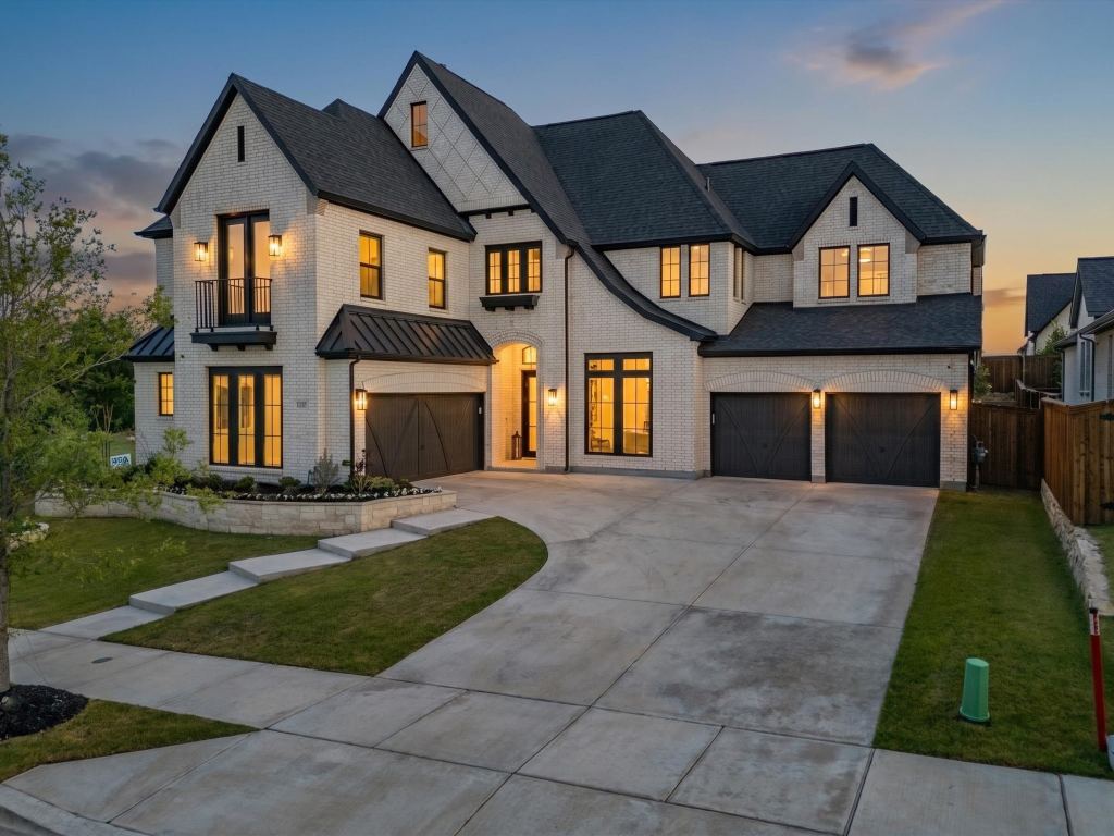 2216 Winding Creek Circle, Fort Worth, TX 76008 — photo 1