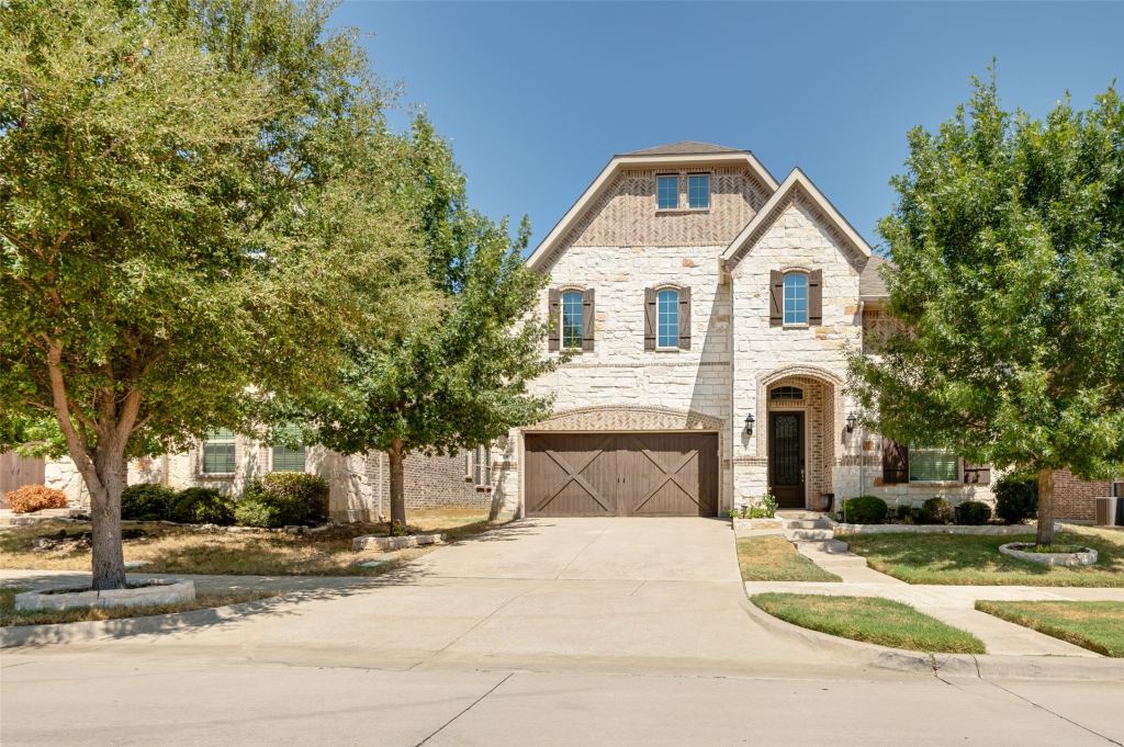 911 Mountain Laurel Drive, Euless, TX 76039 — photo 1