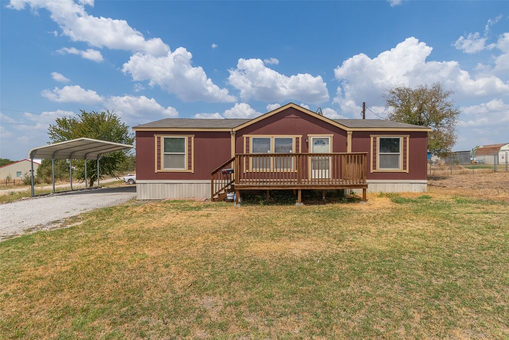 181 Sondra Lin Boulevard, Decatur, TX 76234 — photo 1