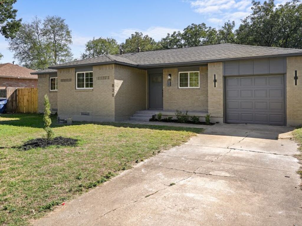 820 Colgate Drive, Lancaster, TX 75134 — photo 1