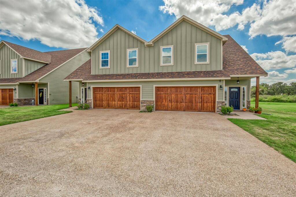 106 Eagle Meadow, Brock, TX 76087 — photo 1