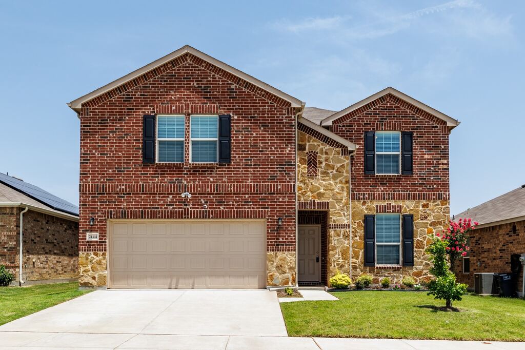 7444 Bronsind Trail, Fort Worth, TX 76131 — photo 1