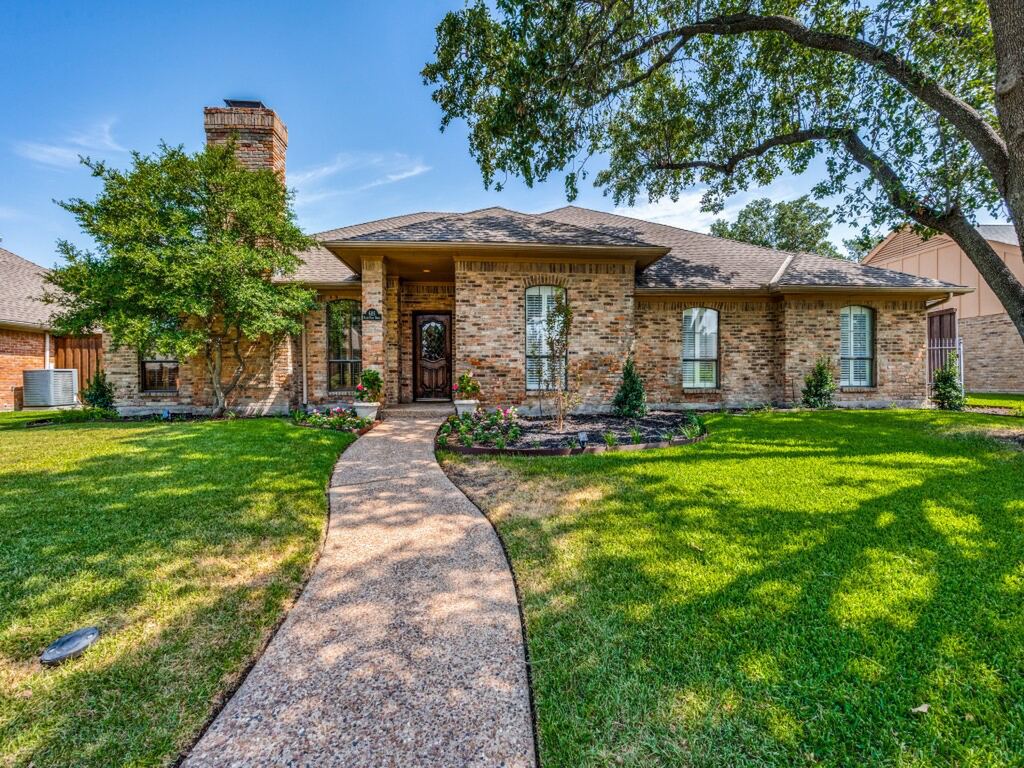 6115 Bluff Point Drive, Dallas, TX 75248 — photo 1